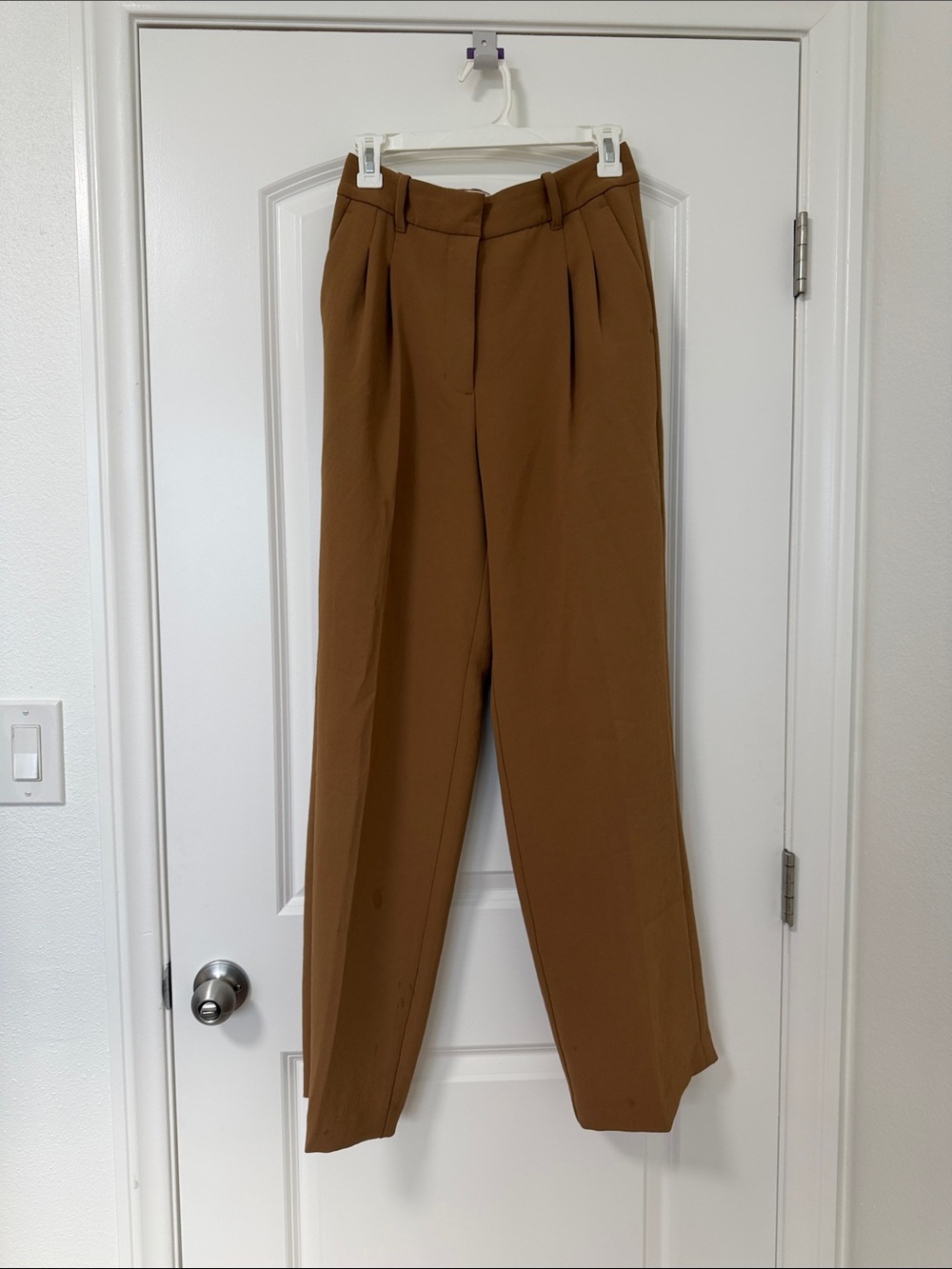 Aritzia Wilfred Effortless Trousers - Camel
